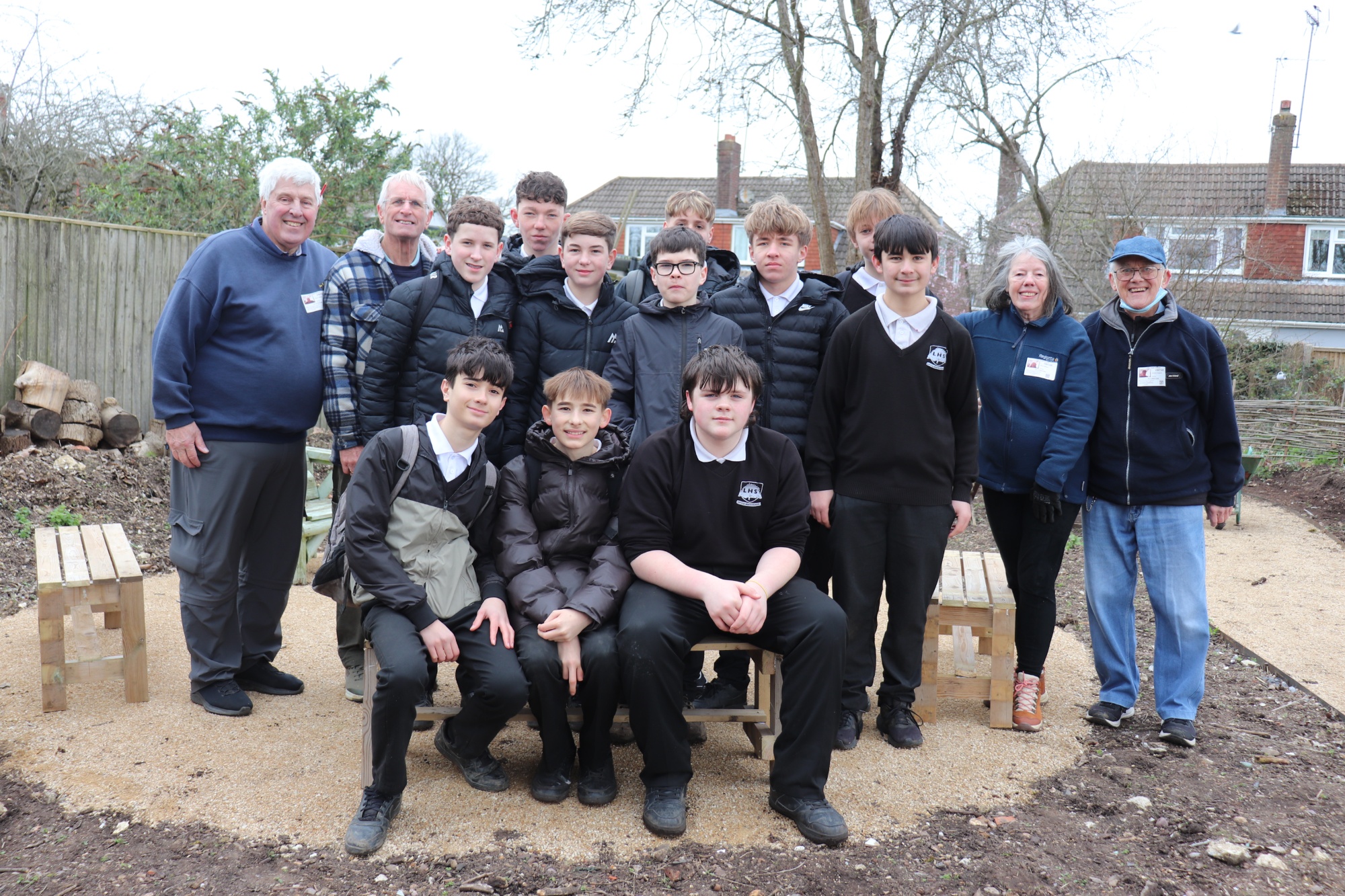 Y9 students with the Purley Sustainability Group volunteers