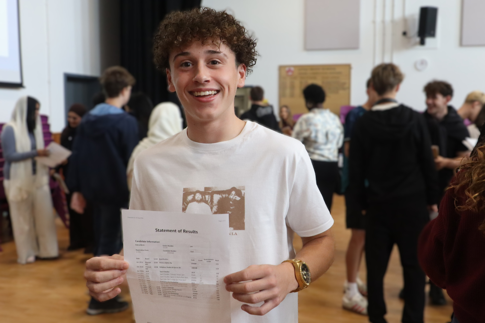 Y11 Student celebrates result success