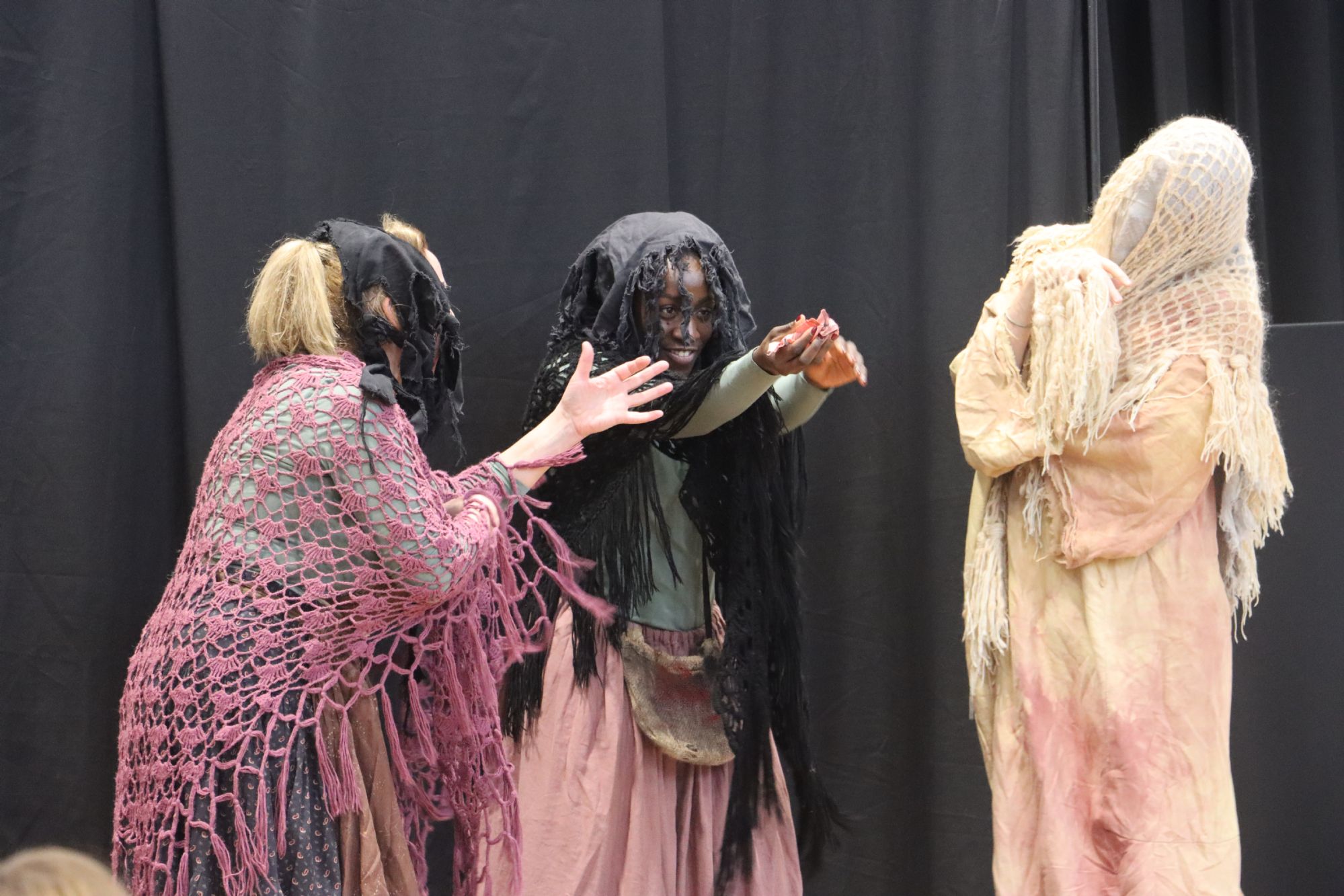 The Globe Players perform Macbeth The Globe Players perform Macbeth